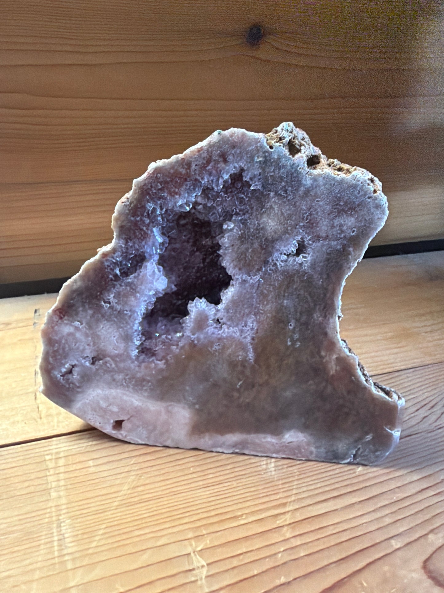 Free standing pink amethyst
