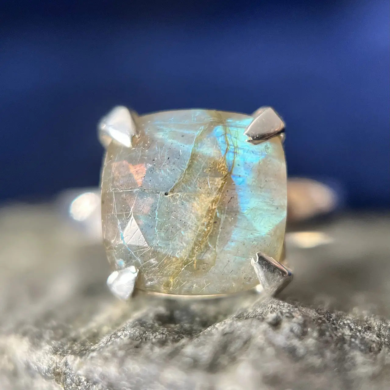 Labradorite Shield Ring - Square