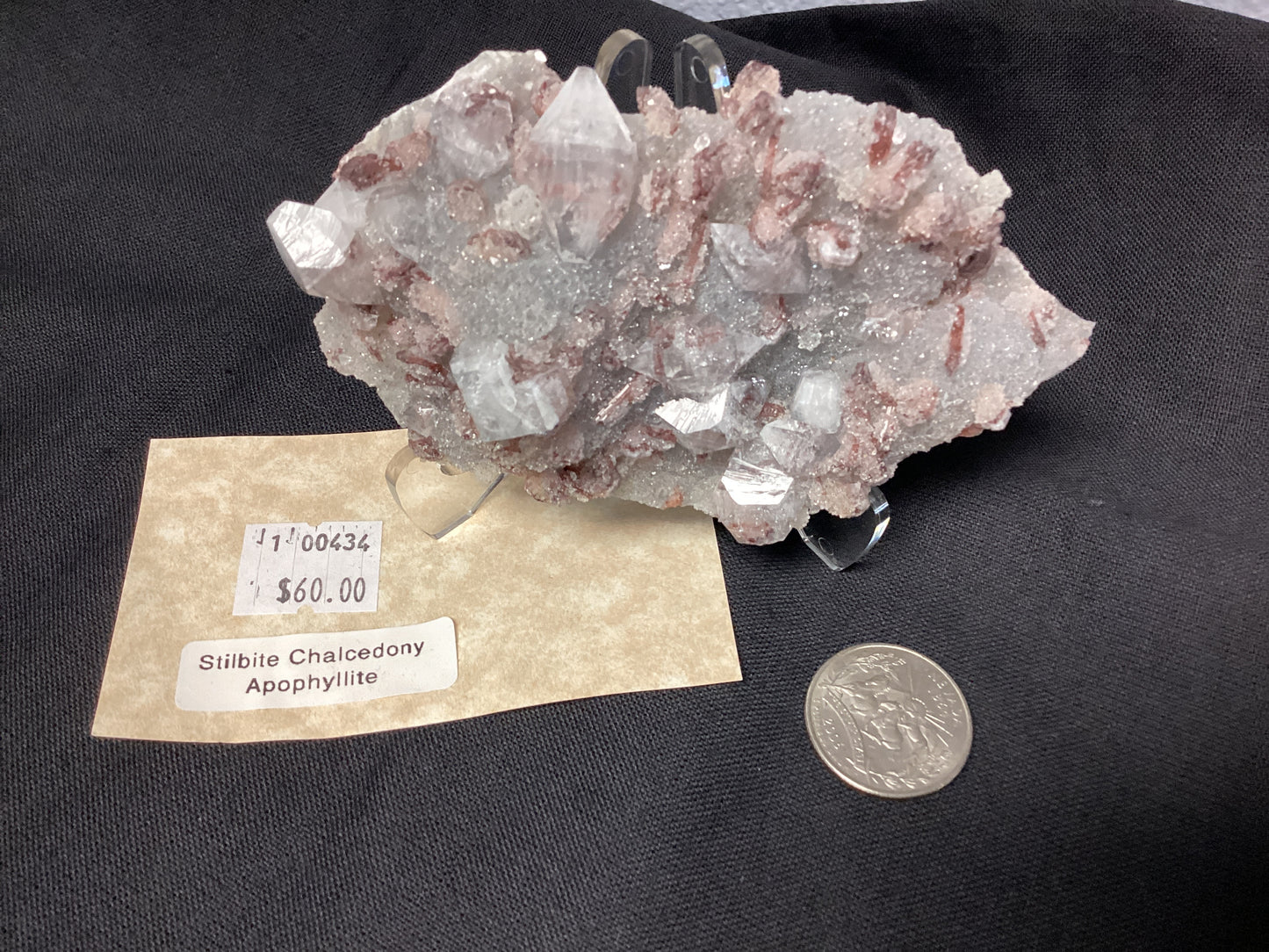 Stilbite Chalcedony Apophyllite