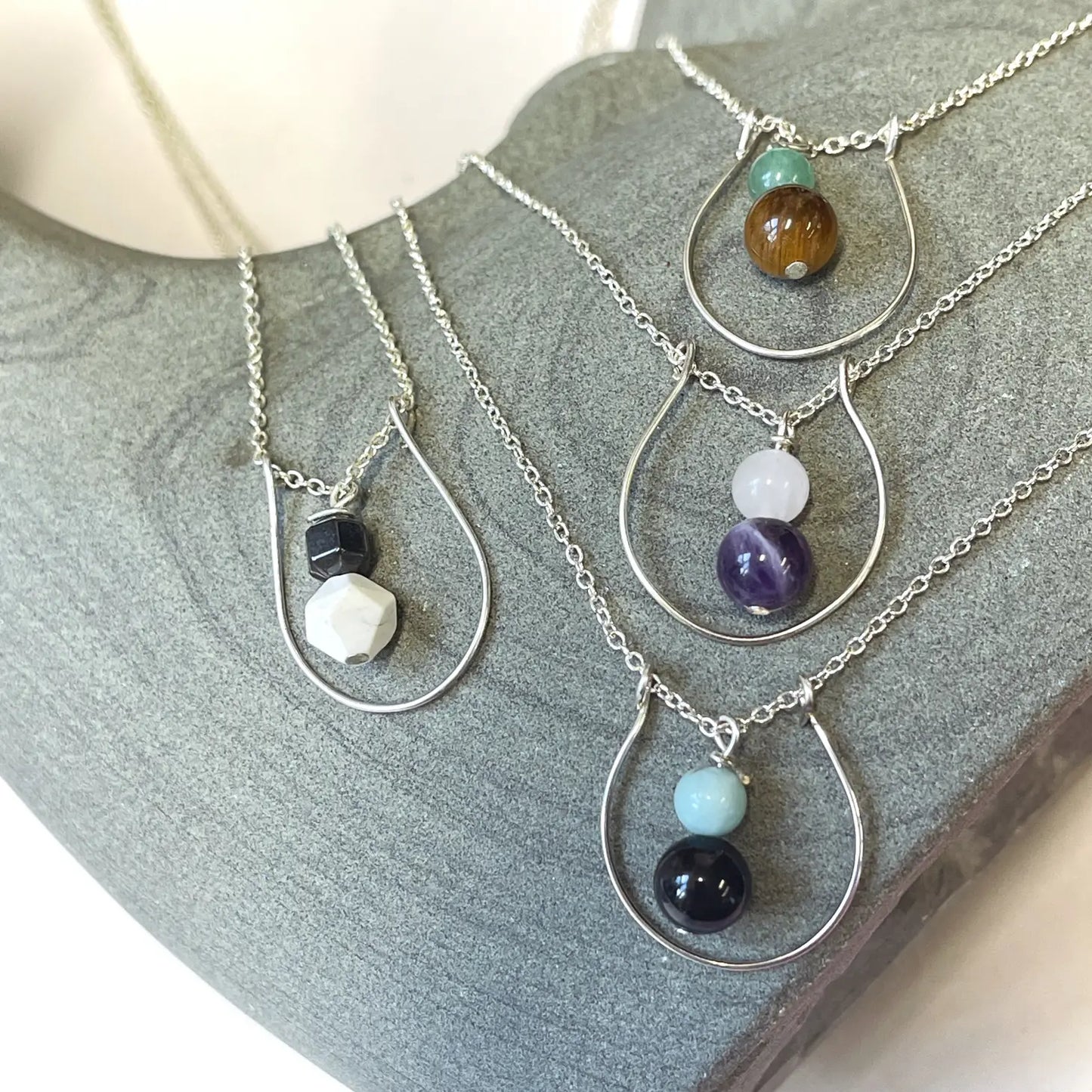 Intent Gems - Lucky Horseshoe Necklace