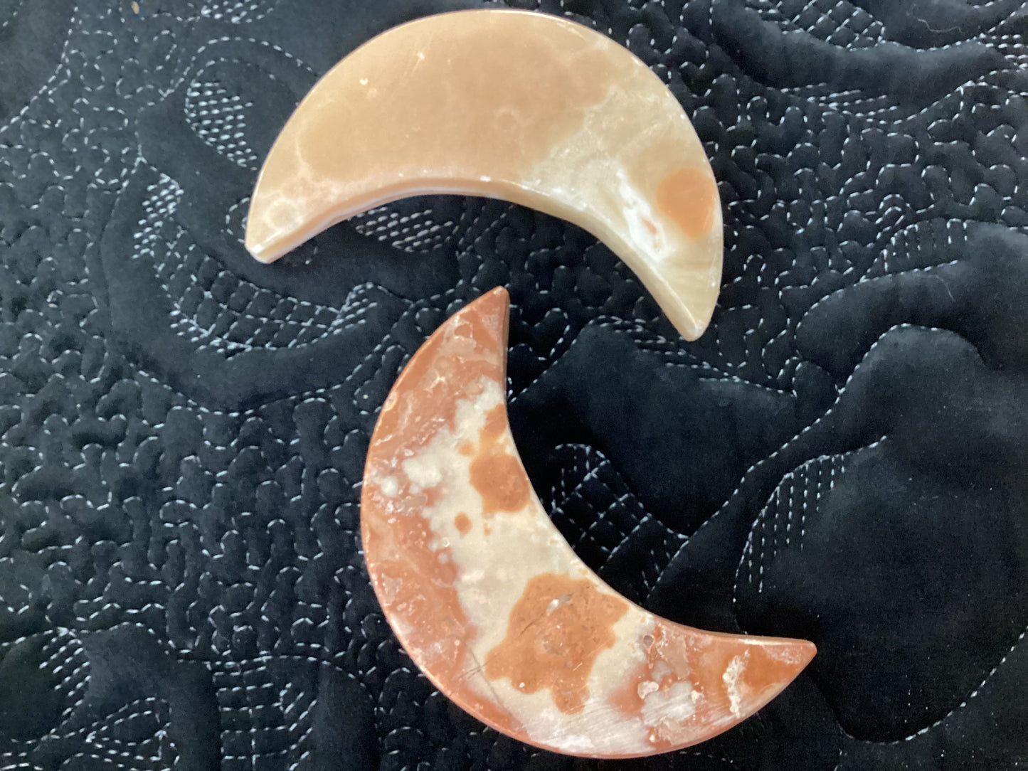 Aragonite Crescent Moon