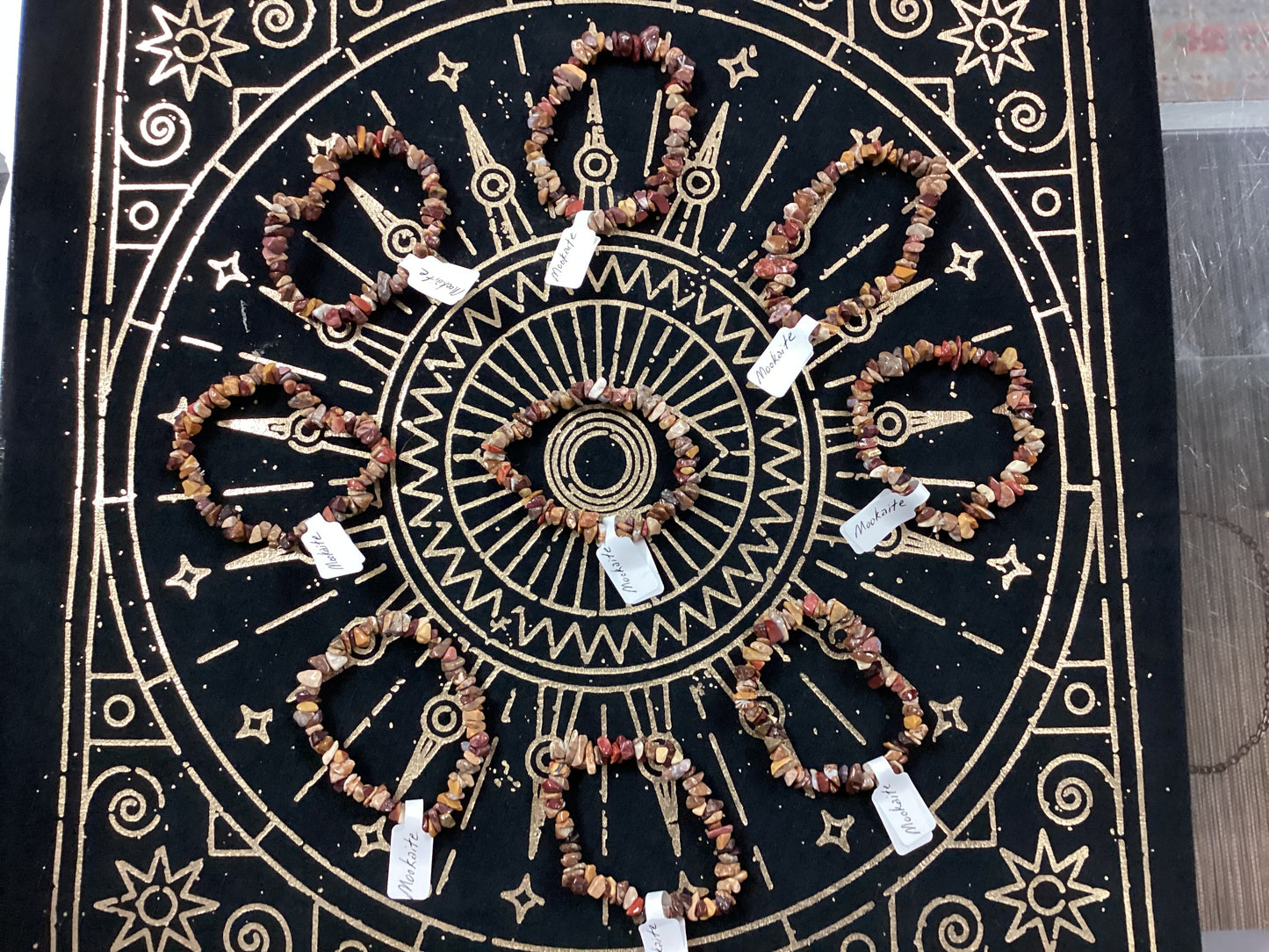 Mookaite Chip Elastic Bracelets