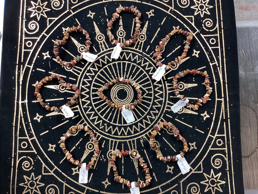 Mookaite Chip Elastic Bracelets