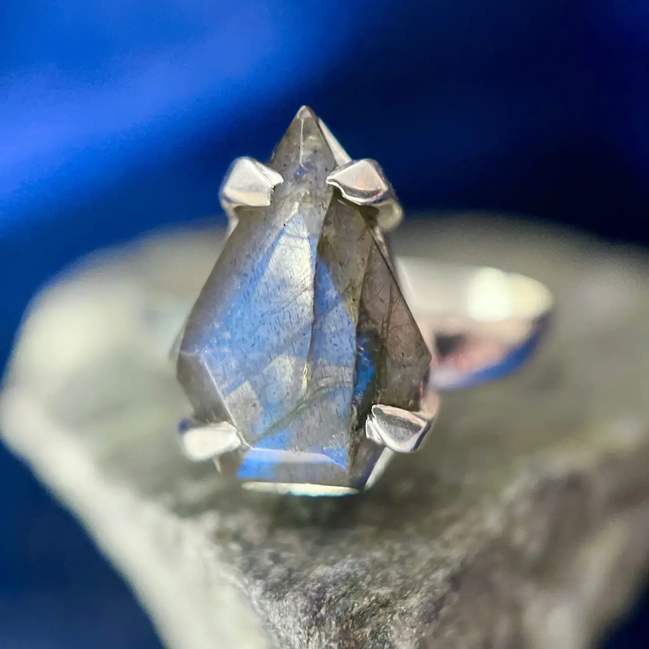 Labradorite Shield Sterling Silver Ring