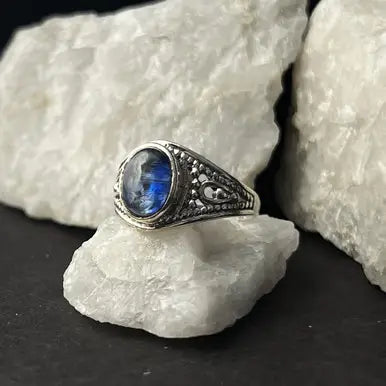Kyanite Class Ring