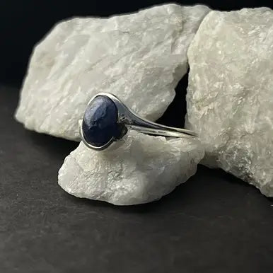 Sodalite Cab Twist Ring