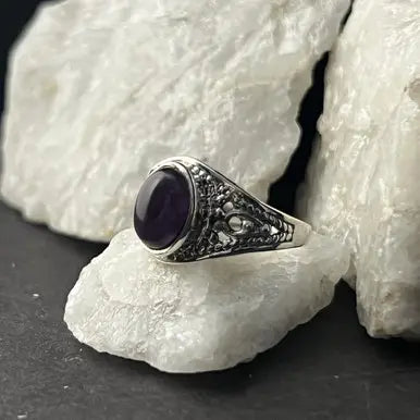 Amethyst Class Ring