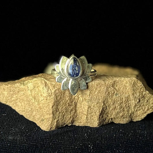 Kyanite Lotus Ring