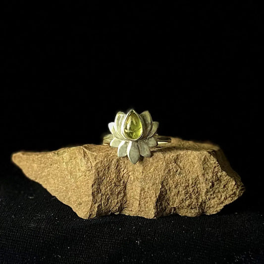 Peridot Lotus Ring