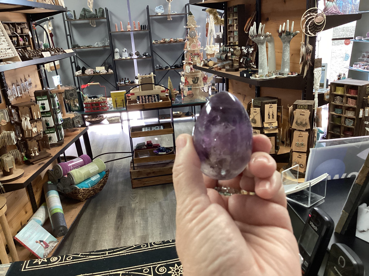 Amethyst Egg - Large