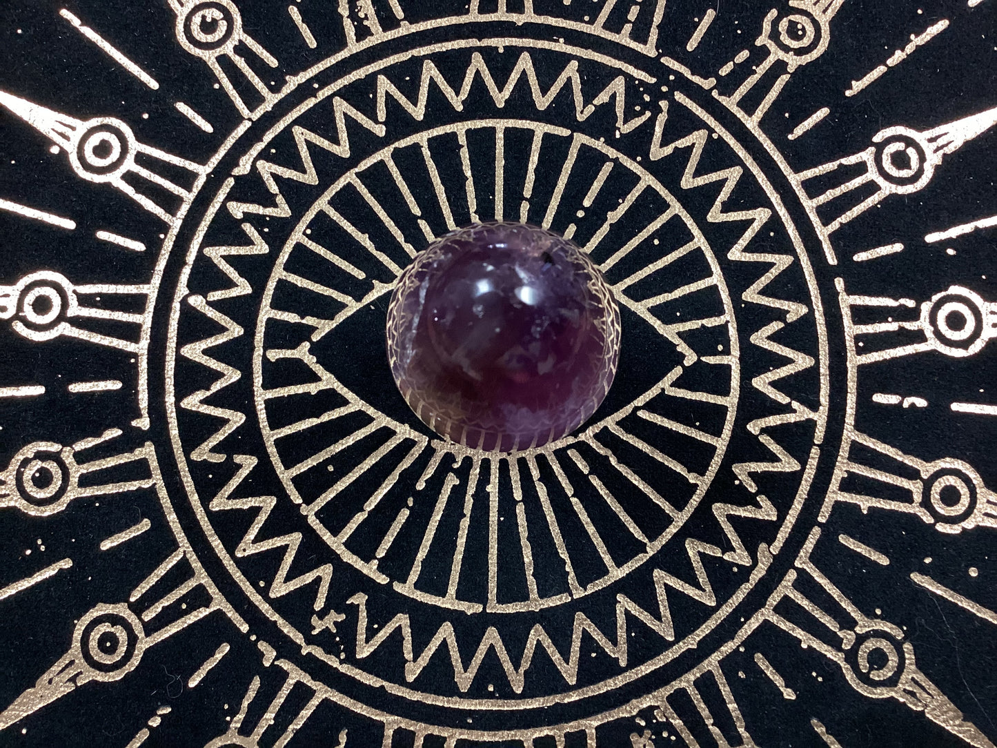 Amethyst Egg - Medium