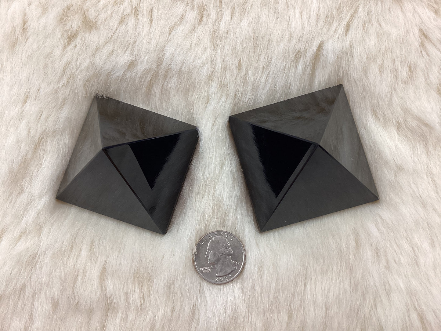 Black Obsidian Pyramid - Medium