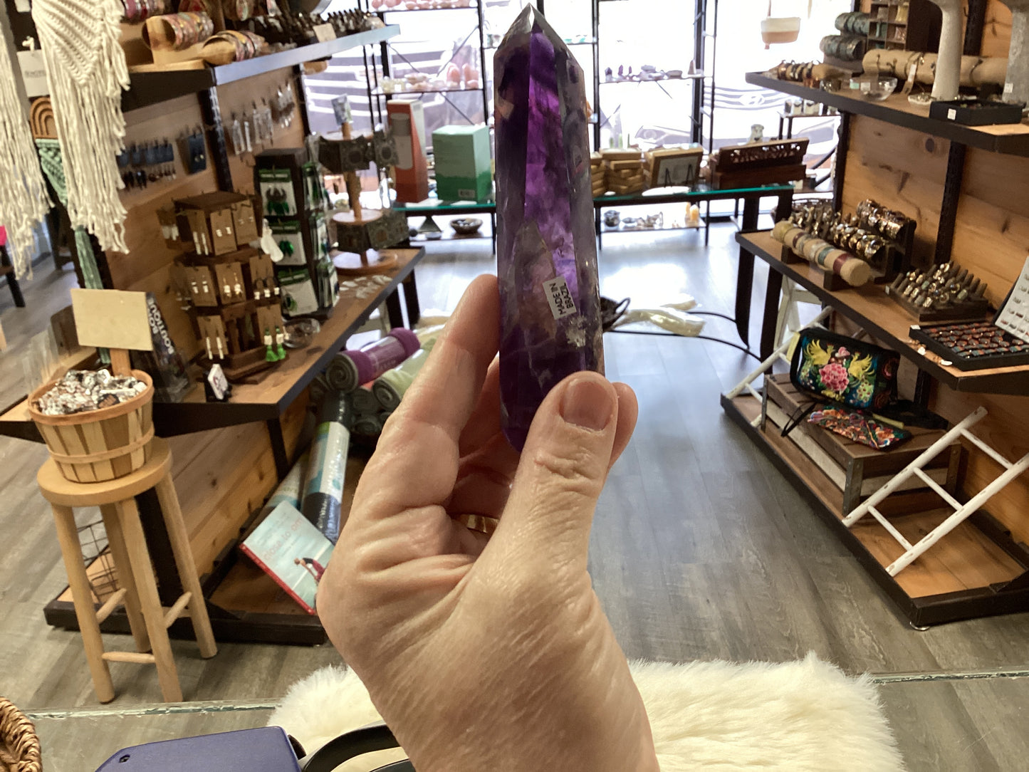 Premium Amethyst Point - Large